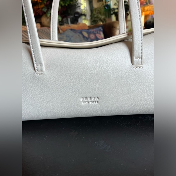 Freja New York Chrystie bag - Picture 2 of 3